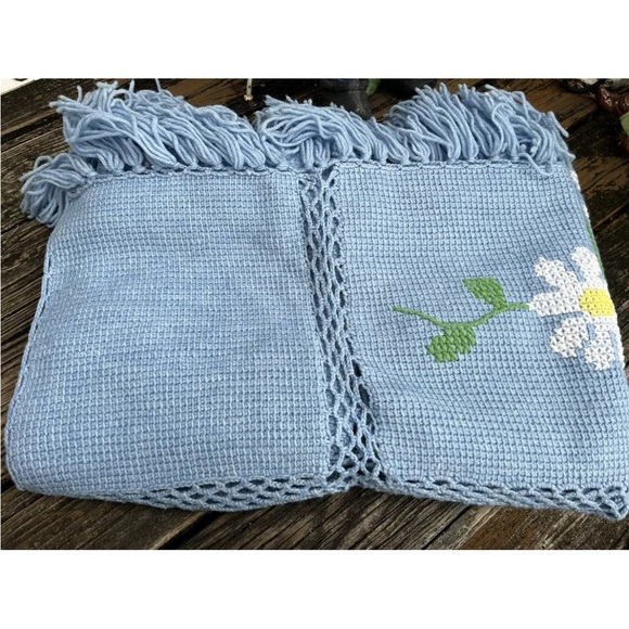 Floral Afghan Throw Blanket Fringe Blue White Green Flower Handmade Vintage